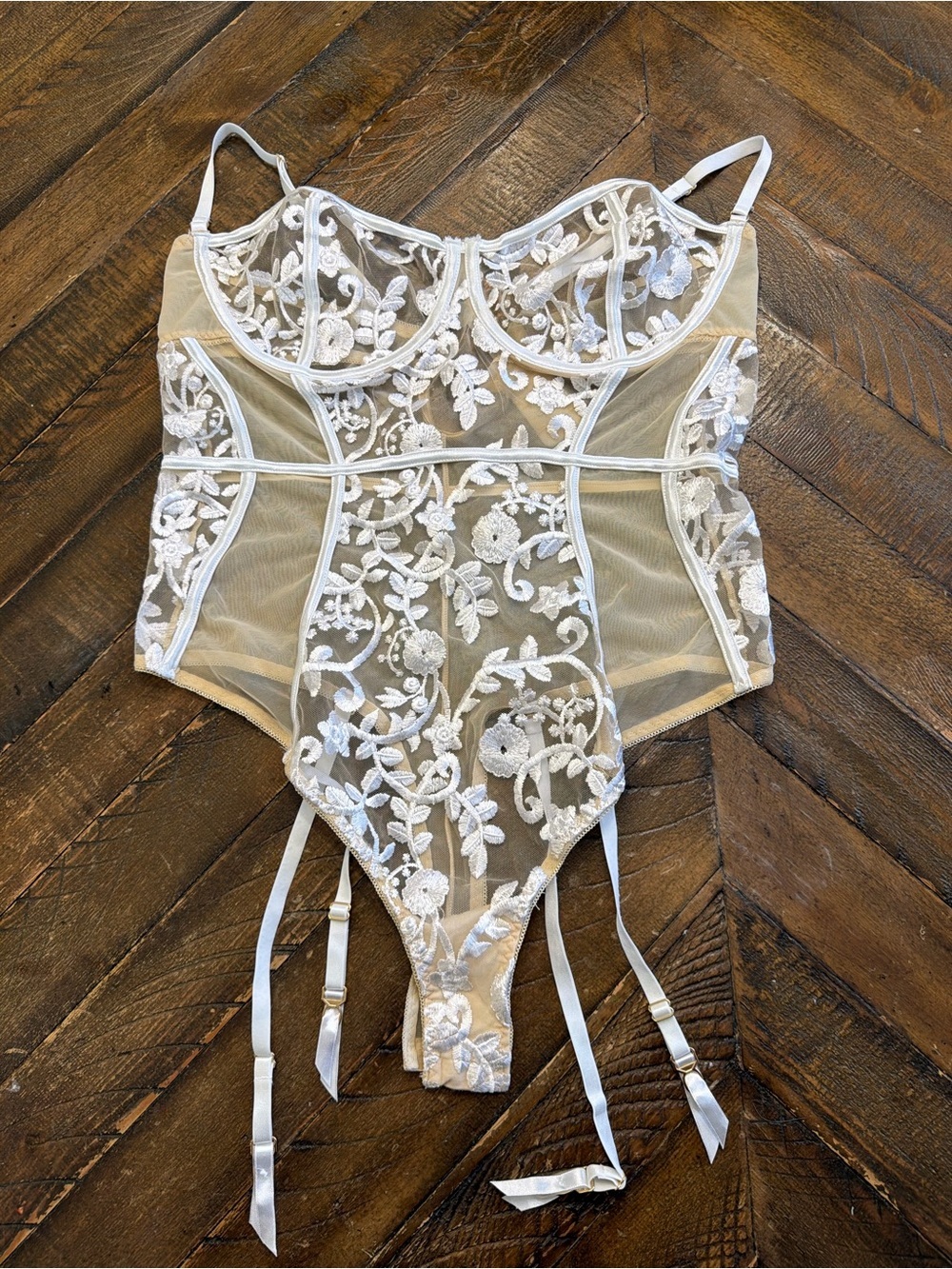 Dreamgirl White Sheer Floral Embroidered Bodysuit - Picture 7 of 9